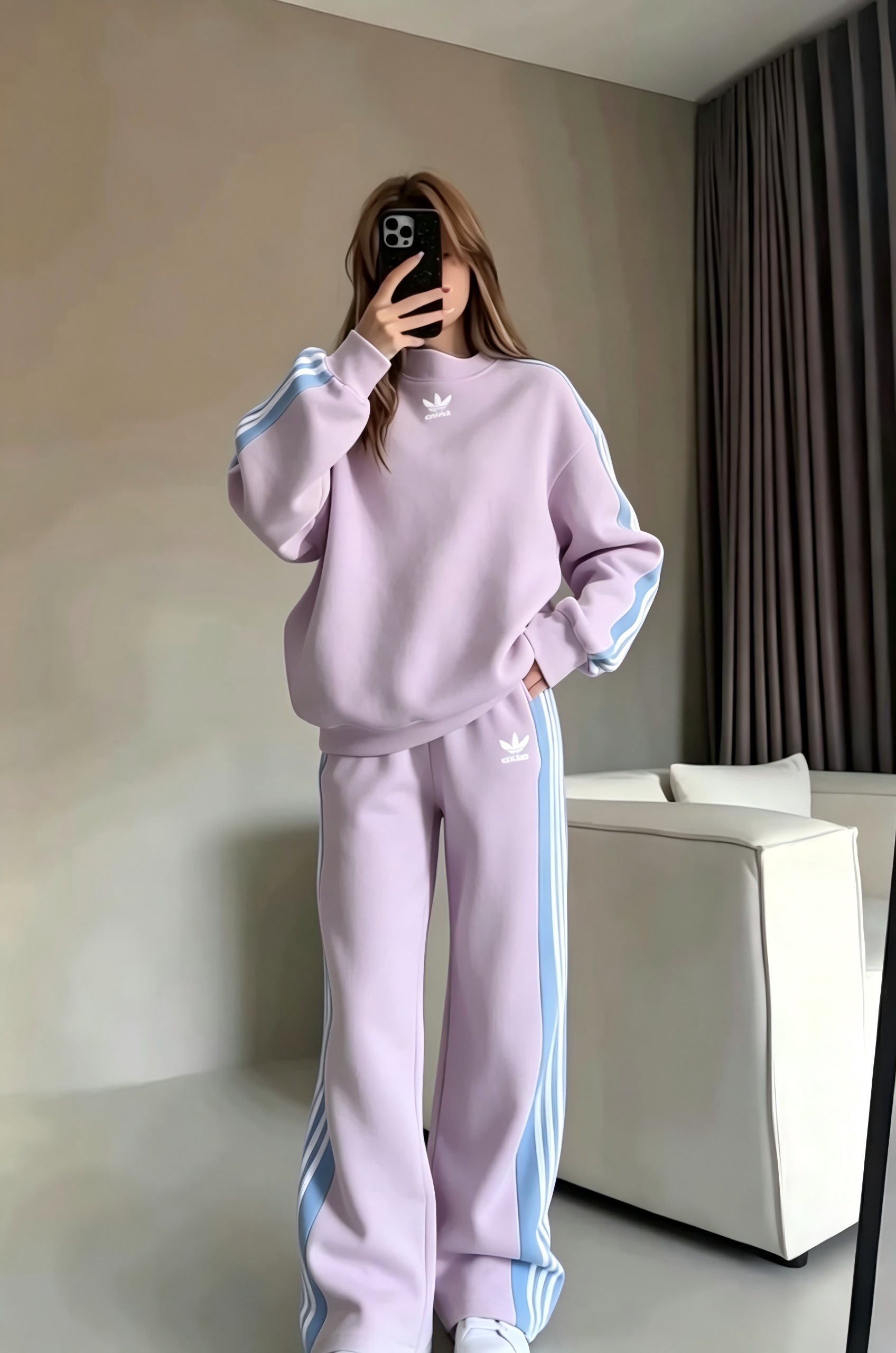 Women's Two-Piece Striped Sports Set: Casual, Loose-Fit Activewear